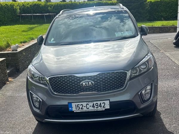Kia Sorento SUV, Diesel, 2015, Grey