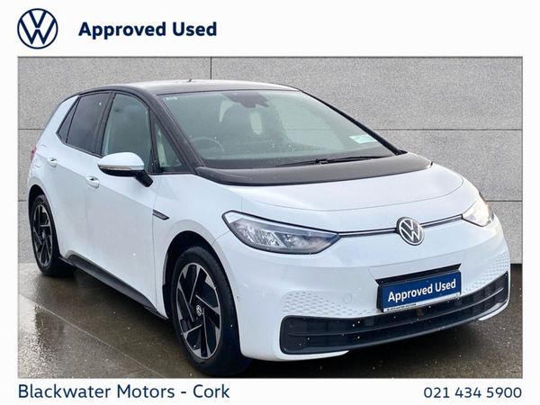 Volkswagen ID.3 Hatchback, Electric, 2023, White