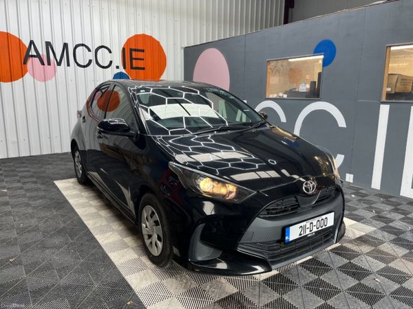 Toyota Yaris Hatchback, Petrol, 2021, Black