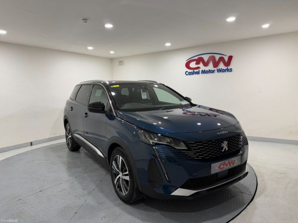 Peugeot 5008 Hatchback, Diesel, 2023, Blue