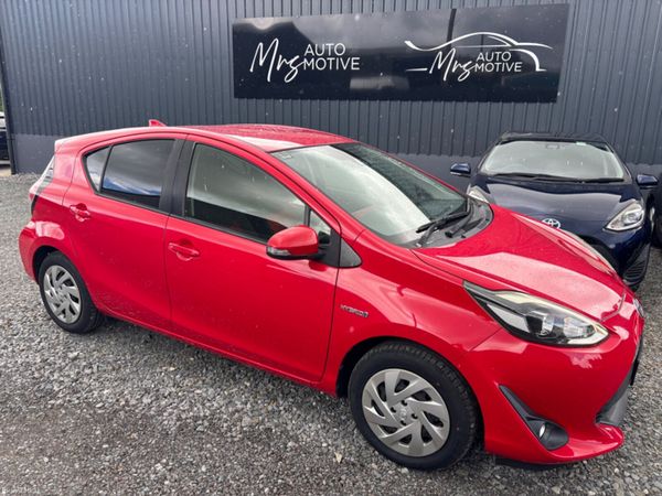 Toyota Aqua Hatchback, Petrol Hybrid, 2019, Red