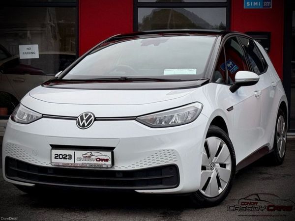 Volkswagen ID.3 Hatchback, Electric, 2023, White