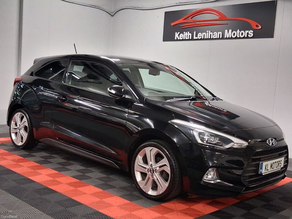 Hyundai i20 Hatchback, Petrol, 2016, Black