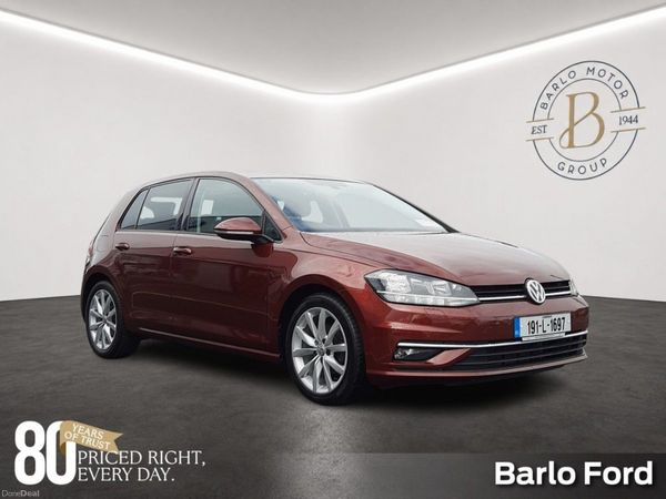 Volkswagen Golf Hatchback, Petrol, 2019, Red