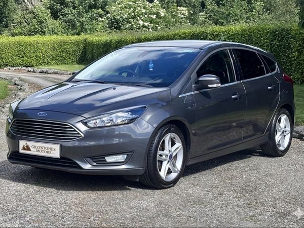 Ford Focus Hatchback, Diesel, 2016, Grey