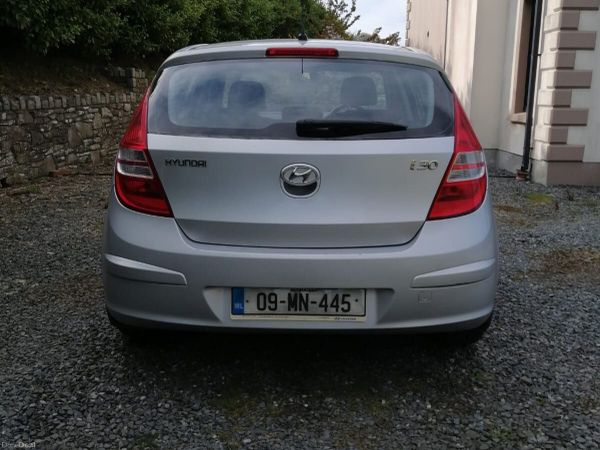 Hyundai i30 Hatchback, Petrol, 2009, Silver