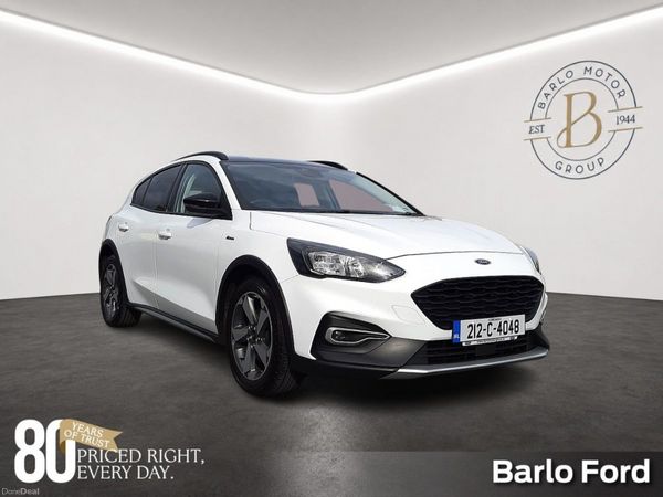 Ford Focus Hatchback, Petrol, 2021, White