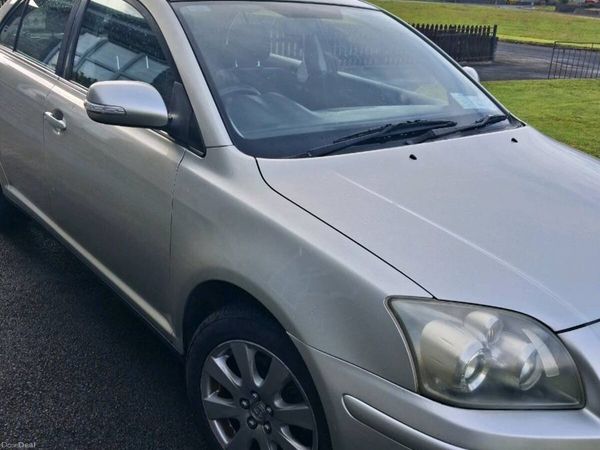 Toyota Avensis Saloon, Petrol, 2008, Silver