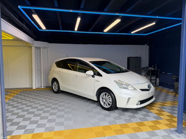 Toyota Prius MPV, Petrol Hybrid, 2013, White