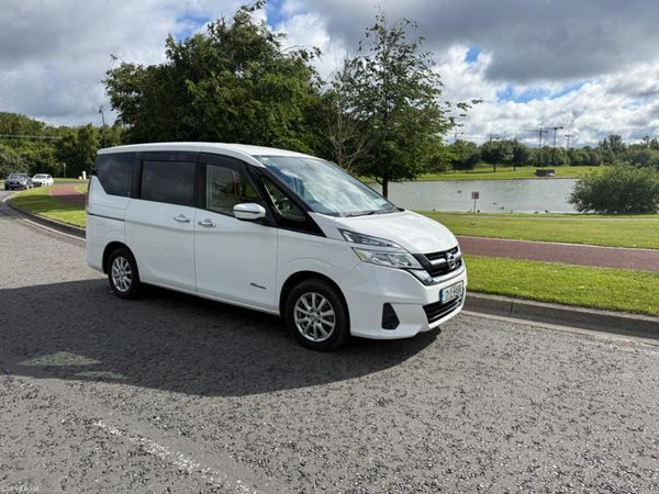 Nissan Serena MPV, Petrol Hybrid, 2017, White
