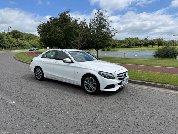 Mercedes-Benz C-Class Saloon, Petrol Plug-in Hybrid, 2016, White