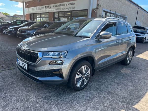 Skoda Karoq SUV, Diesel, 2023, Grey
