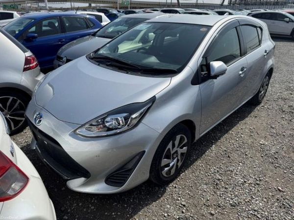 Toyota Aqua Hatchback, Petrol Hybrid, 2020, Silver