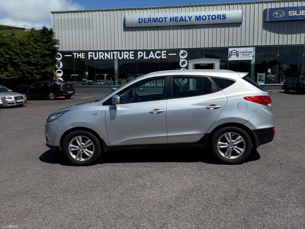 Hyundai ix35 SUV, Diesel, 2012, Silver