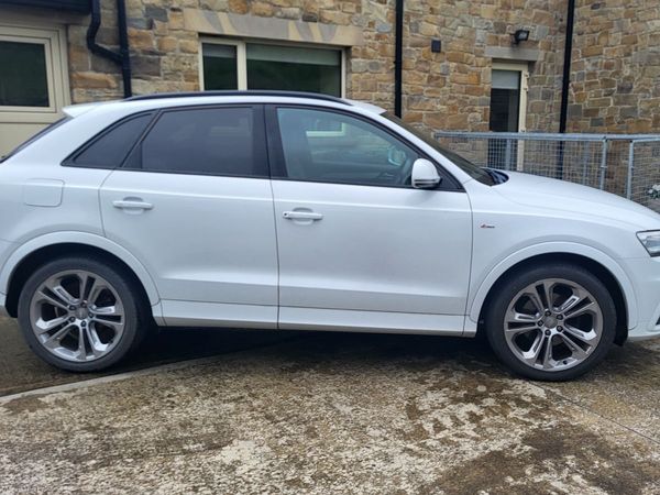 Audi Q3 SUV, Diesel, 2014, White