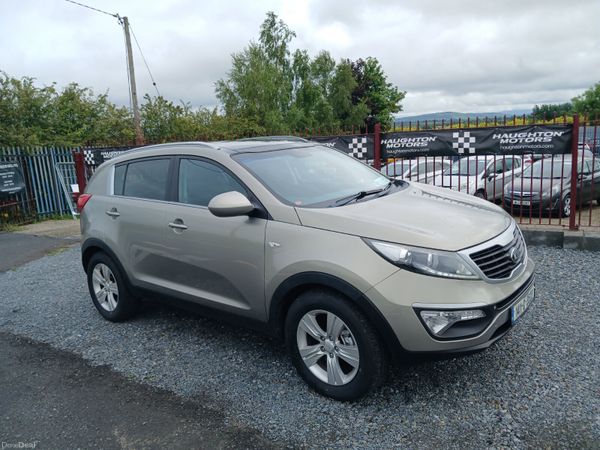 Kia Sportage SUV, Diesel, 2014, Silver