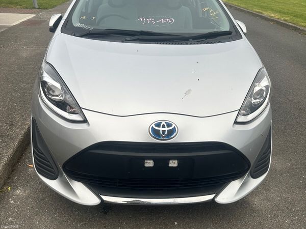 Toyota Aqua Hatchback, Petrol Hybrid, 2019, Silver