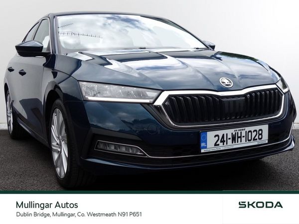 Skoda Octavia Saloon, Diesel, 2024, Blue