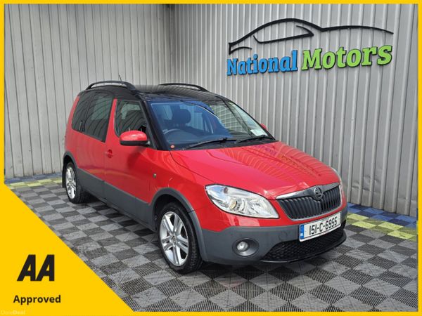 Skoda Roomster MPV, Petrol, 2015, Red