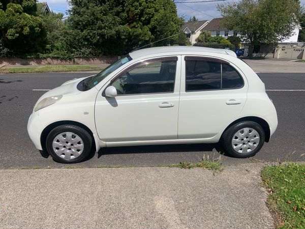 Nissan Micra Hatchback, Petrol, 2005, White