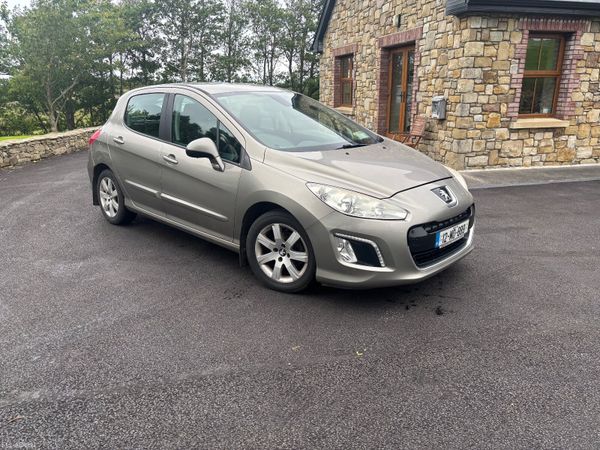 Peugeot 308 MPV, Diesel, 2012, Grey
