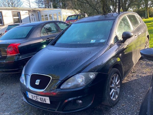 SEAT Leon Hatchback, Petrol, 2011, Black
