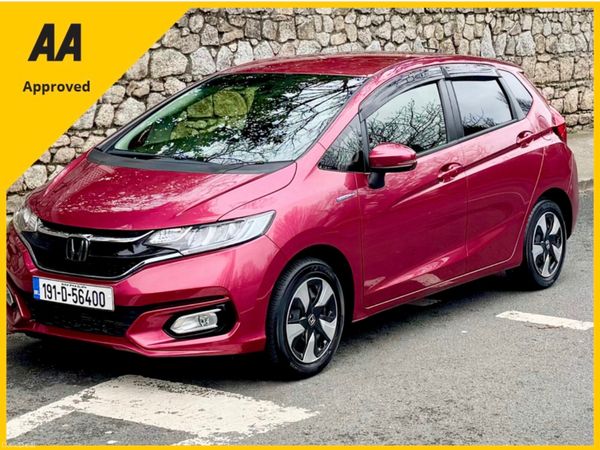 Honda Fit Hatchback, Petrol Hybrid, 2019, Pink