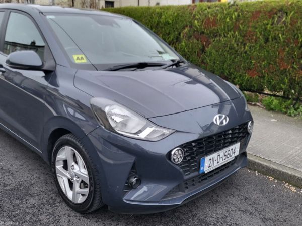 Hyundai i10 Hatchback, Petrol, 2021, Grey
