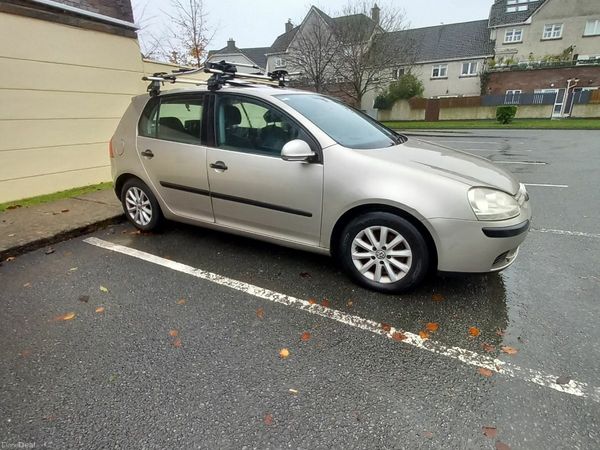 Volkswagen Golf Hatchback, Diesel, 2004, Beige