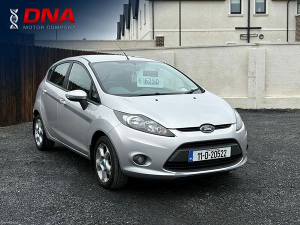 Ford Fiesta Hatchback, Petrol, 2011, Silver