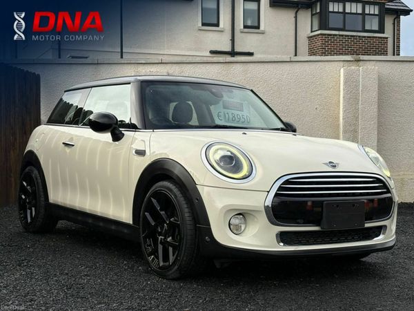 Mini Cooper Hatchback, Petrol, 2019, White