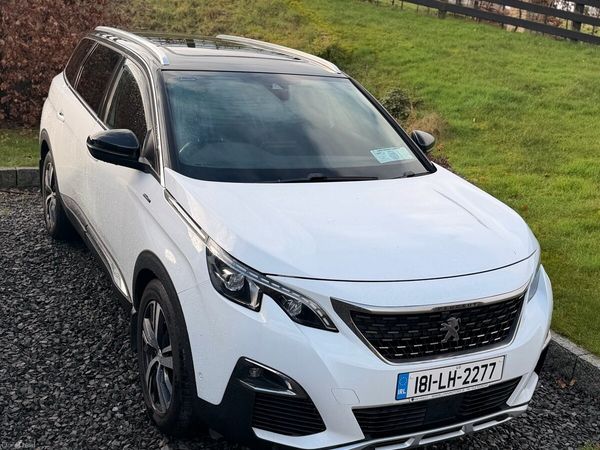 Peugeot 5008 MPV, Petrol, 2018, White