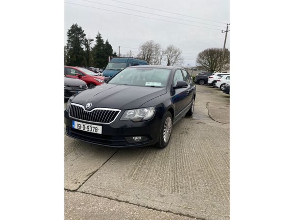 Skoda Superb Saloon, Diesel, 2015, Black