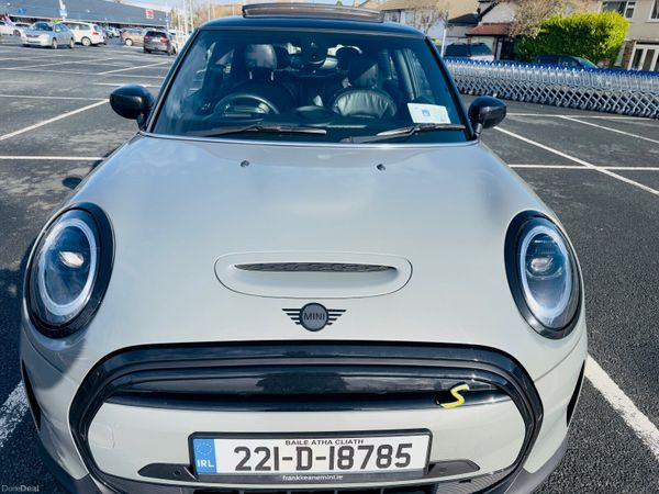 Mini Cooper Hatchback, Electric, 2022, Grey