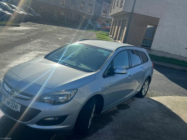 Opel Astra Estate, Diesel, 2016, Silver