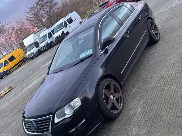 Volkswagen Passat Saloon, Diesel, 2007, Black