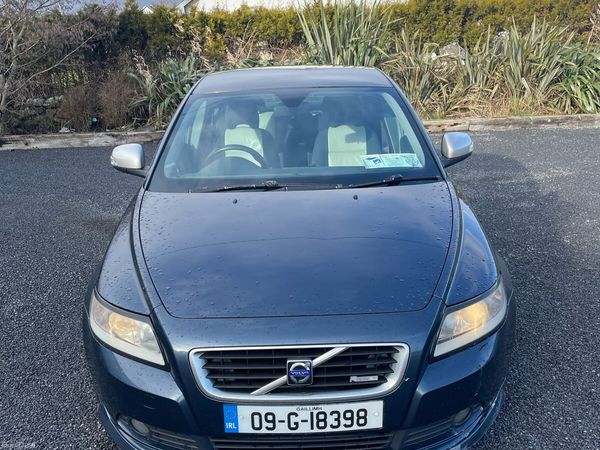 Volvo S40 Saloon, Diesel, 2009, Blue