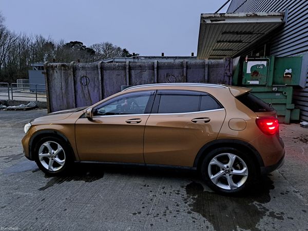 Mercedes-Benz GLA SUV, Petrol, 2017, Gold