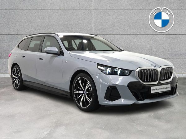 BMW 5-Series Estate, Petrol Plug-in Hybrid, 2025, Grey