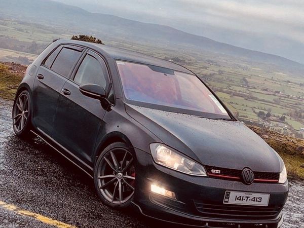 Volkswagen Golf Estate, Diesel, 2014, Black