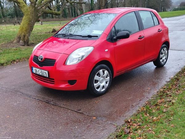 Toyota Yaris Hatchback, Petrol, 2008, Red