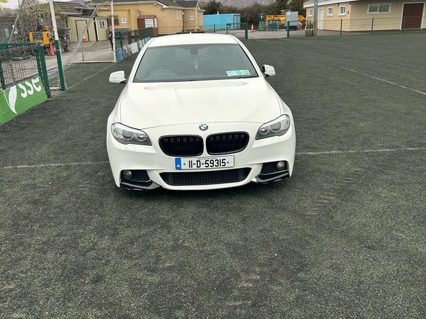 BMW 5-Series Saloon, Diesel, 2011, White