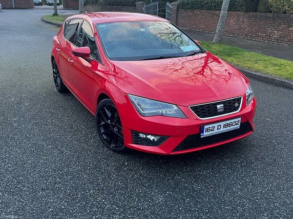SEAT Leon Hatchback, Petrol, 2016, Red