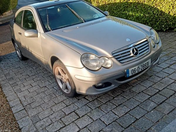 Mercedes-Benz C-Class Coupe, Petrol, 2006, Silver