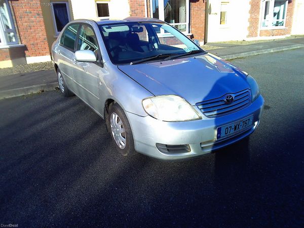 Toyota Corolla Saloon, Petrol, 2007, Silver
