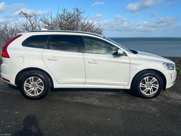 Volvo XC60 SUV, Diesel, 2016, White