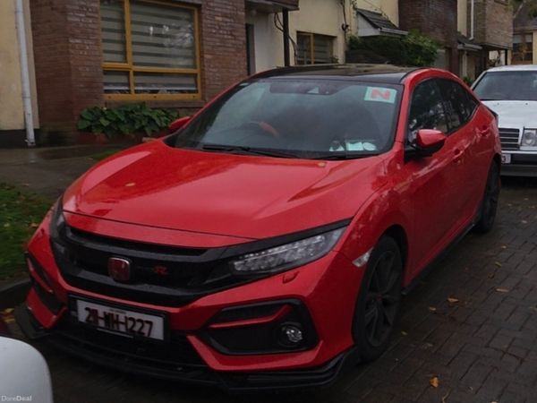 BMW i8 Hatchback, Petrol Plug-in Hybrid, 2016, Red