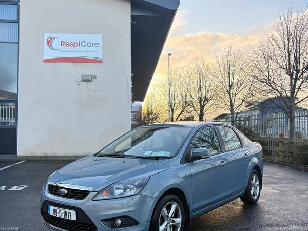 Ford Focus Saloon, Petrol, 2009, Grey
