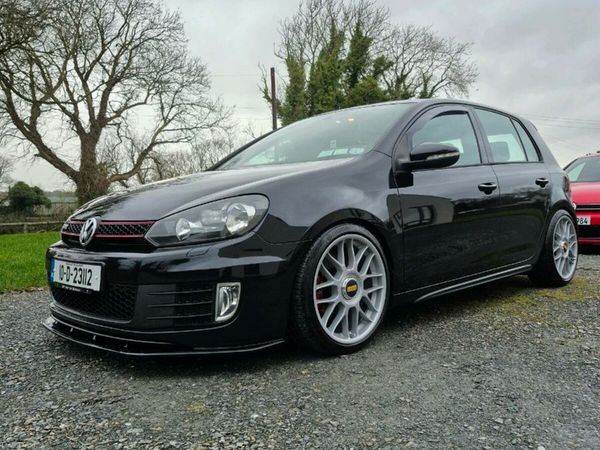 Volkswagen Golf Hatchback, Petrol, 2010, Black