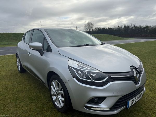 Renault Clio Hatchback, Petrol, 2018, Grey